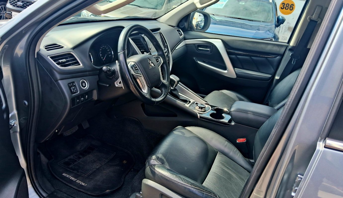 Mitsubishi Montero Sport GLS